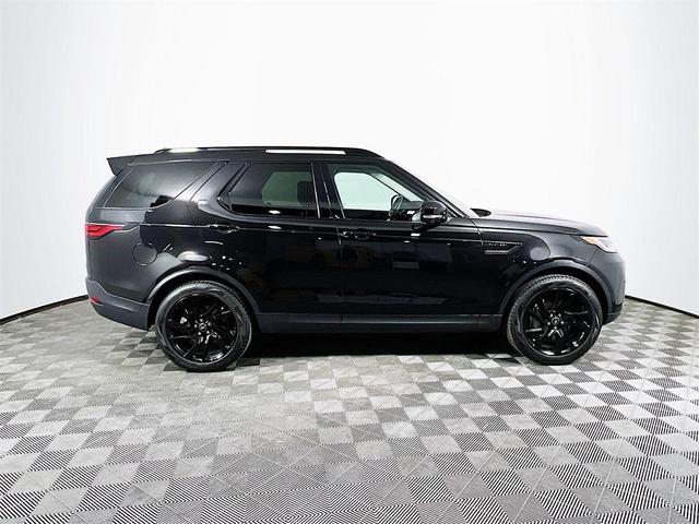 Photo of 2024 Santorini Black Land Rover Discovery