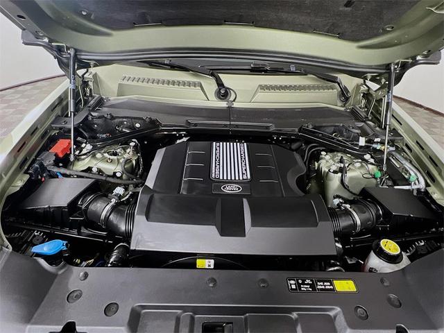 Photo of 2024 Pangea Green Land Rover Defender