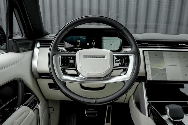 Photo of 2025 Fuji White Land Rover Range Rover