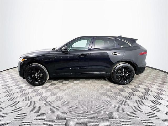 Photo of 2025 Santorini Black Jaguar F-PACE