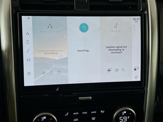 Photo of 2024 Fuji White Land Rover Discovery
