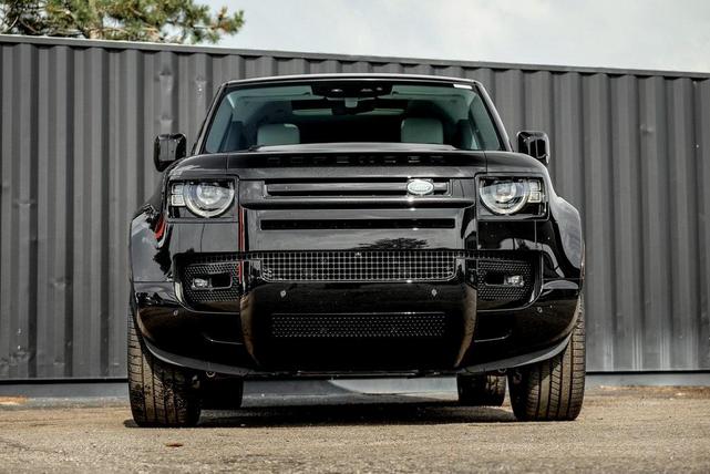 Photo of 2025 Santorini Black Land Rover Defender