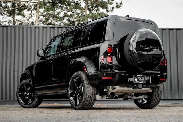 Photo of 2025 Santorini Black Land Rover Defender