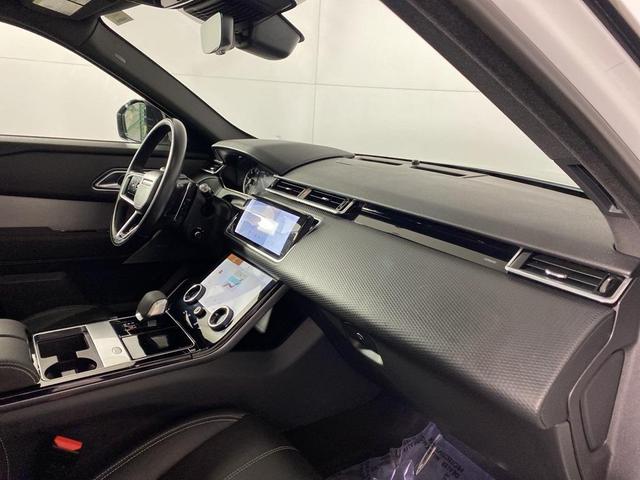Photo of 2022 Fuji White Land Rover Range Rover Velar