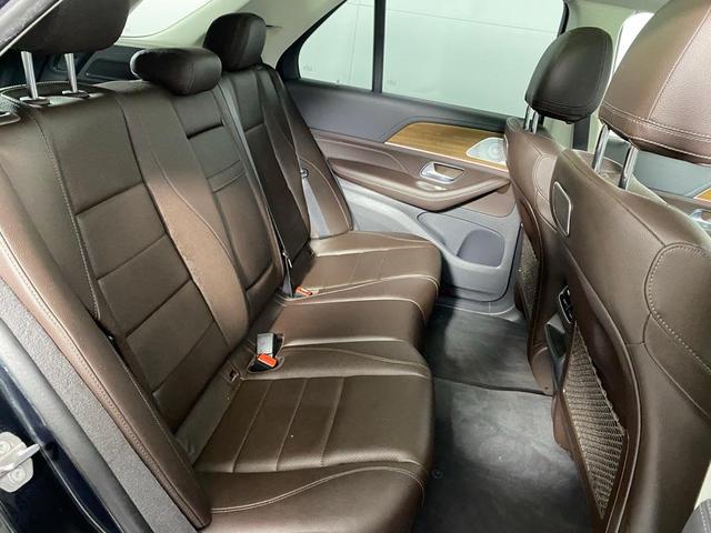 Photo of 2020 Emerald Green Metallic Mercedes-Benz GLE 350