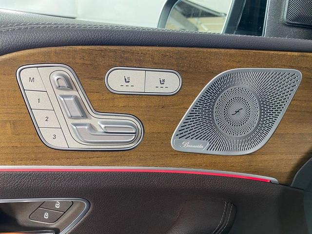 Photo of 2020 Emerald Green Metallic Mercedes-Benz GLE 350