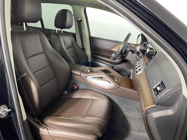 Photo of 2020 Emerald Green Metallic Mercedes-Benz GLE 350