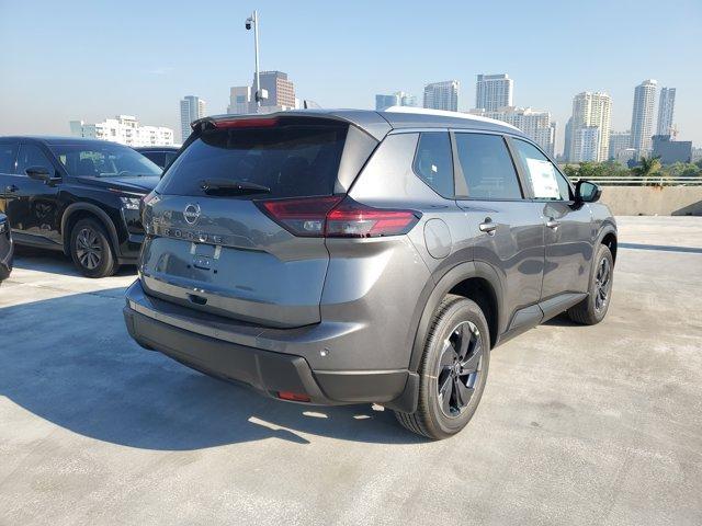 Photo of 2026 Gun Metallic Nissan Rogue