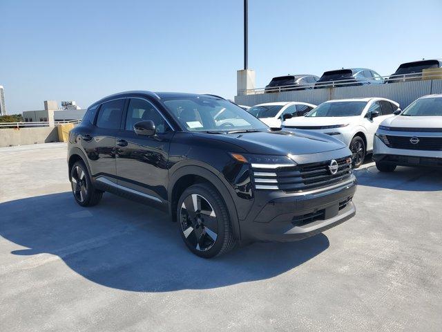Photo of 2025 Super Black Nissan Kicks