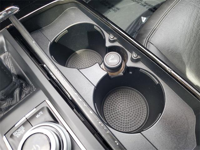 Photo of 2022 Nero Ribelle Metallic Maserati Levante