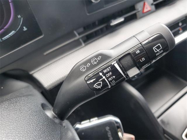 Photo of 2023 Steel Gray Kia Sportage