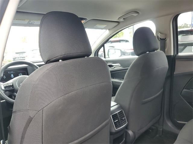 Photo of 2023 Steel Gray Kia Sportage