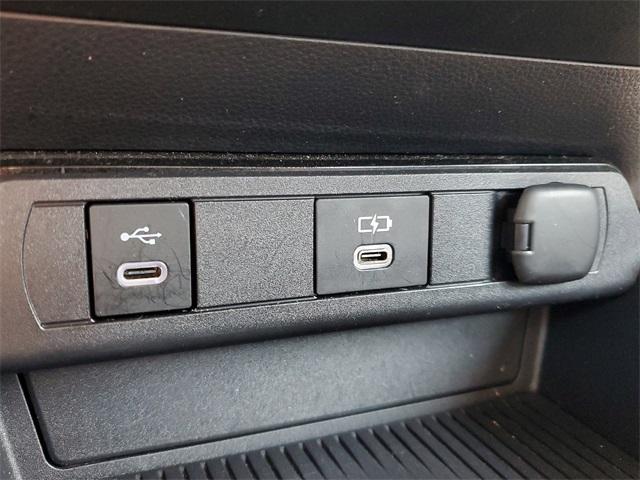 Photo of 2024 Midnight Black Metallic Toyota Prius