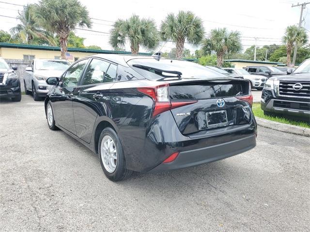 Photo of 2020 Midnight Black Metallic Toyota Prius