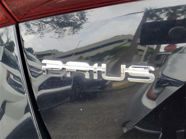 Photo of 2020 Midnight Black Metallic Toyota Prius