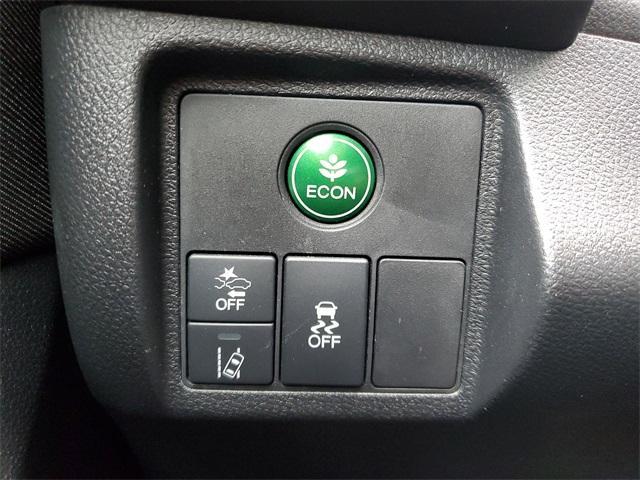 Photo of 2019 Platinum White Pearl Honda HR-V