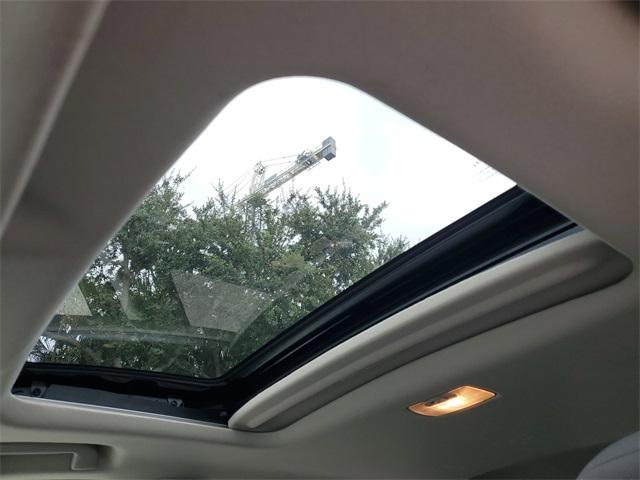 Photo of 2019 Platinum White Pearl Honda HR-V