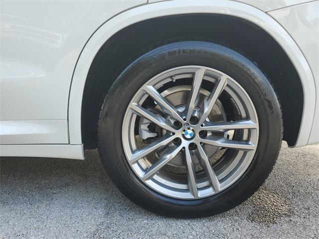 Photo of 2021 Alpine White BMW X3
