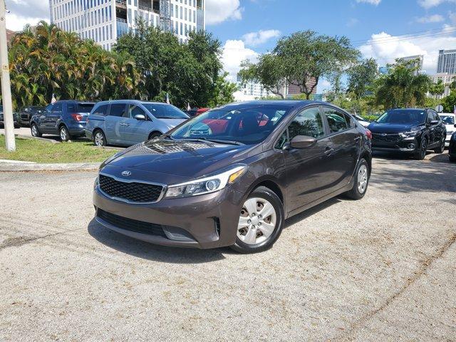 Photo of 2018 Titanium Bronze Kia Forte