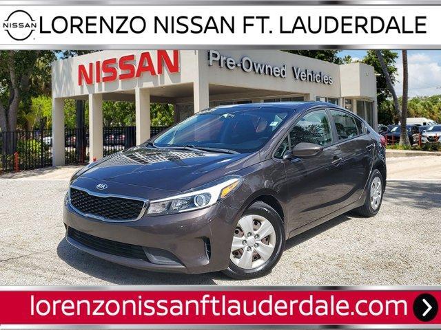 Photo of 2018 Titanium Bronze Kia Forte