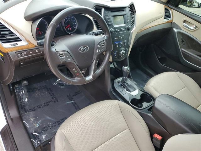 Photo of 2014 Frost White Pearl Hyundai Santa Fe Sport