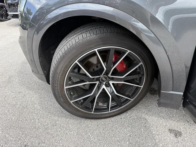 Photo of 2021 Samurai Gray Metallic Audi Q8