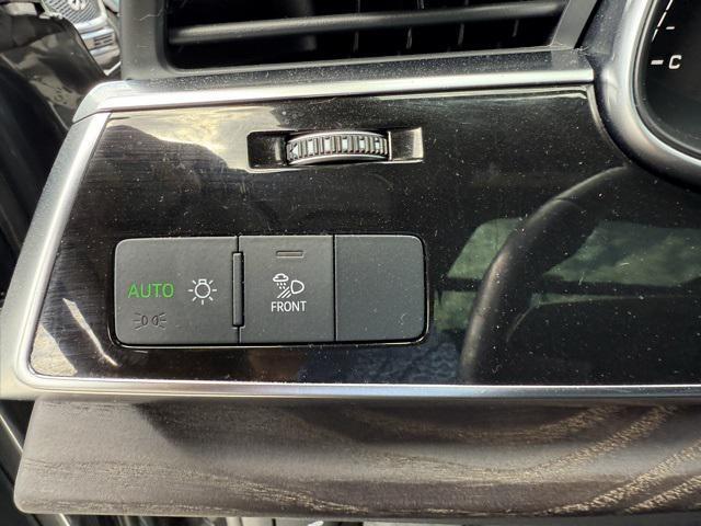 Photo of 2021 Samurai Gray Metallic Audi Q8