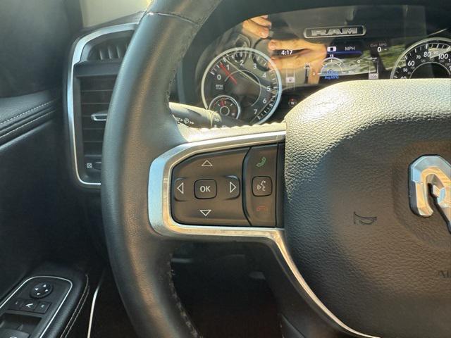 Photo of 2022 Diamond Black Crystal Pearlcoat RAM 1500