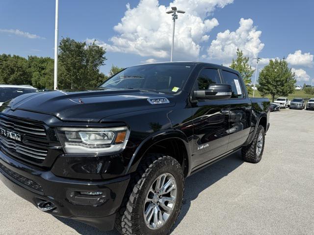 Photo of 2022 Diamond Black Crystal Pearlcoat RAM 1500