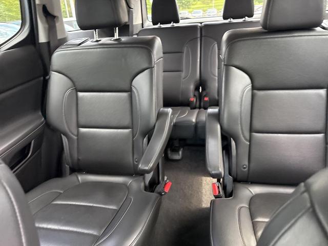 Photo of 2023 Ebony Twilight Metallic GMC Acadia
