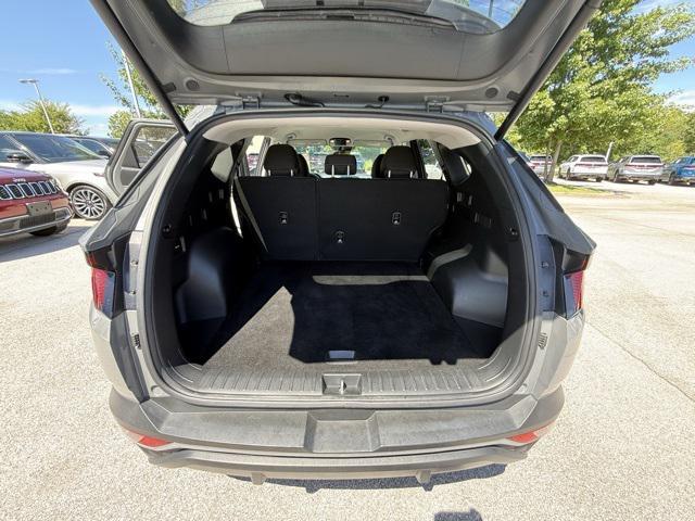 Photo of 2024 Gray Hyundai TUCSON