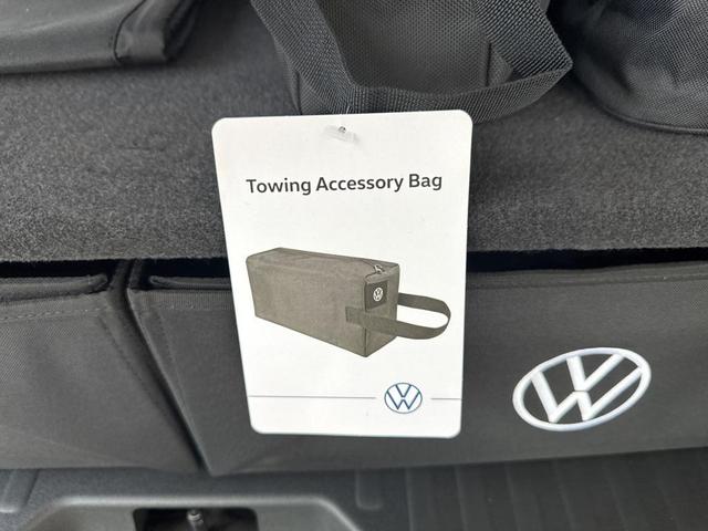 Photo of 2025 Gray Volkswagen ID. Buzz