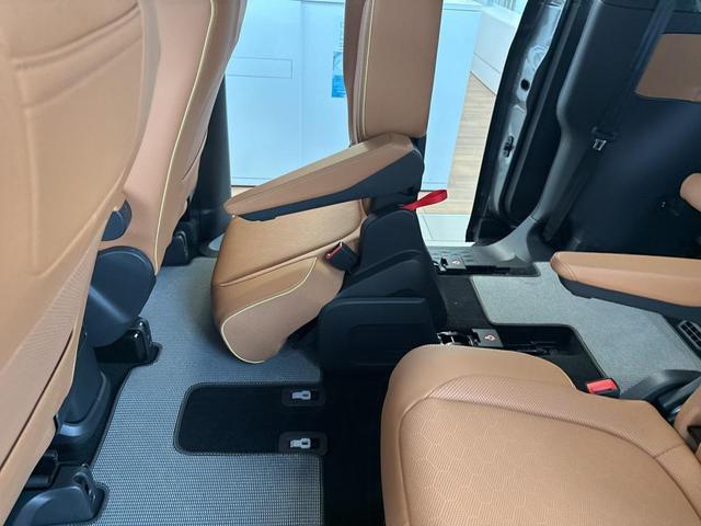 Photo of 2025 Gray Volkswagen ID. Buzz