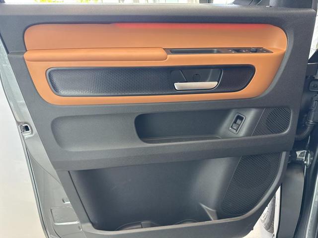 Photo of 2025 Gray Volkswagen ID. Buzz