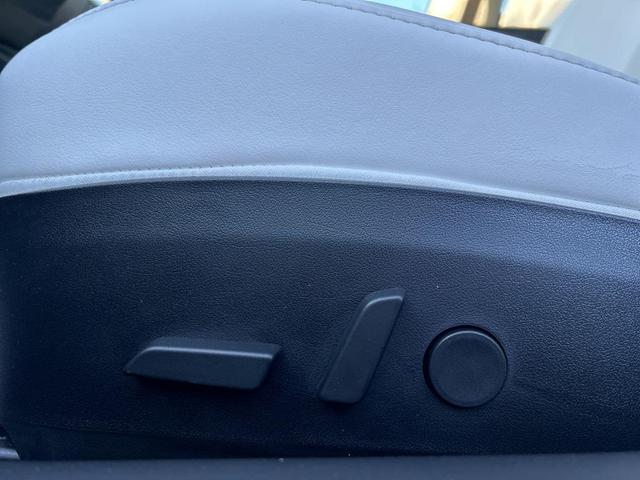 Photo of 2019  Tesla Model 3