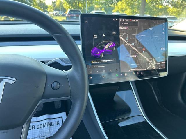 Photo of 2019  Tesla Model 3