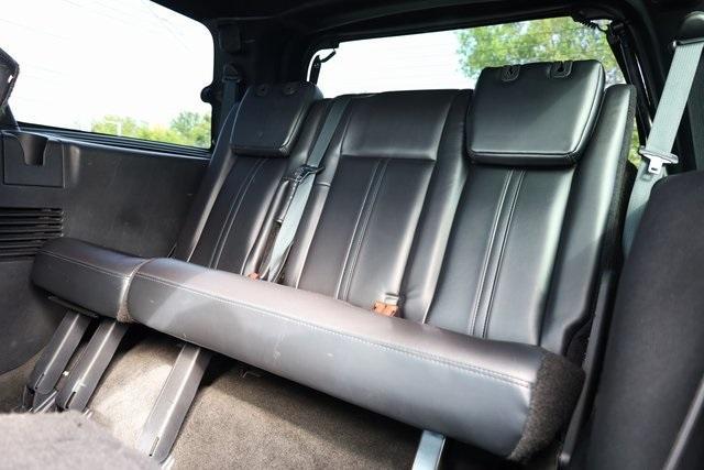 Photo of 2015 Magnetic Metallic Lincoln Navigator