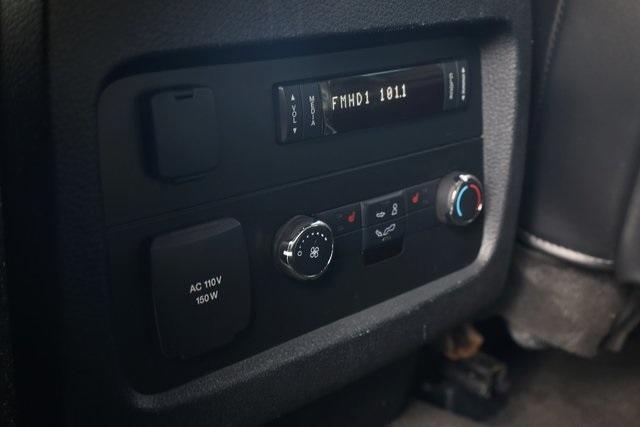 Photo of 2015 Magnetic Metallic Lincoln Navigator