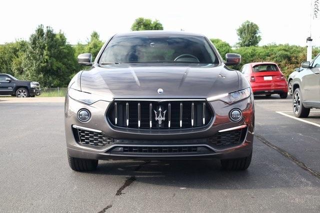 Photo of 2022 Grigio Maratea Metallic Maserati Levante