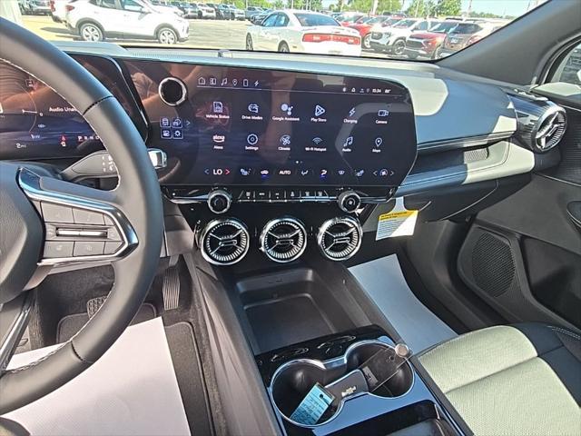 Photo of 2024 Summit White Chevrolet Blazer EV
