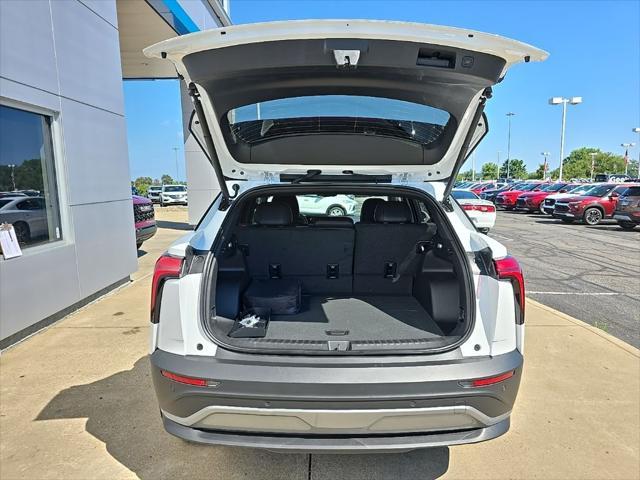 Photo of 2024 Summit White Chevrolet Blazer EV