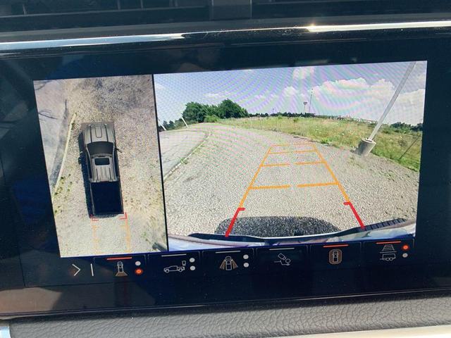 Photo of 2024 Summit White GMC Sierra 2500