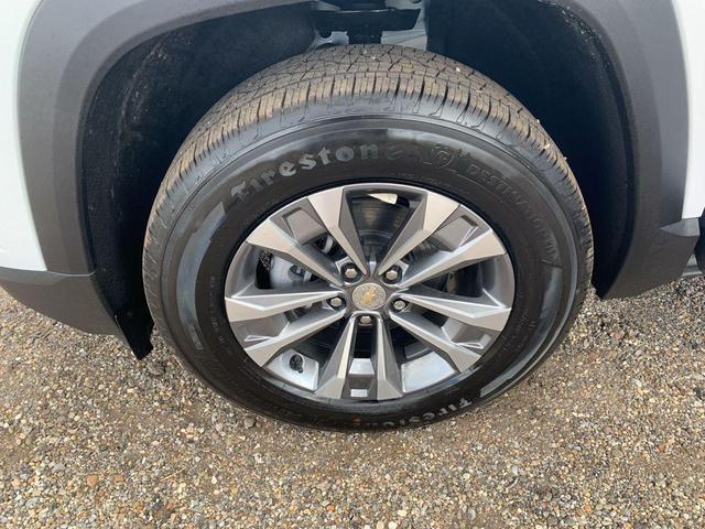 Photo of 2026 Summit White Chevrolet Equinox