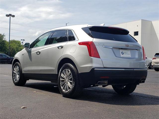 Photo of 2019 Radiant Silver Metallic Cadillac XT5