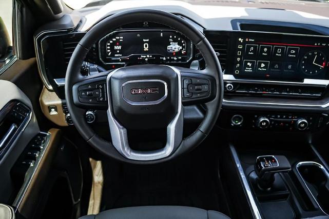 Photo of 2024 Onyx Black GMC Sierra 1500