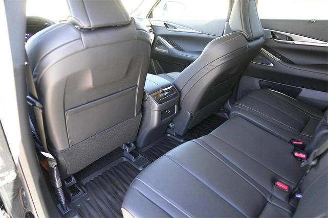 Photo of 2025 Diamond Black INFINITI QX60