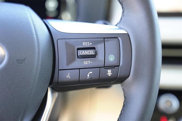 Photo of 2025 Majestic White INFINITI QX60