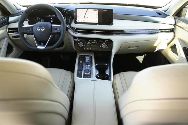 Photo of 2025 Majestic White INFINITI QX60