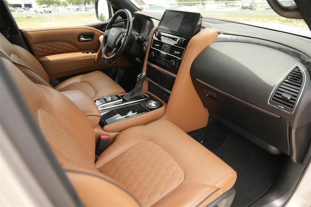 Photo of 2024 Champagne Quartz INFINITI QX80