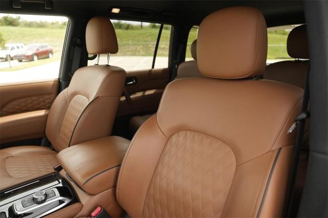 Photo of 2024 Champagne Quartz INFINITI QX80